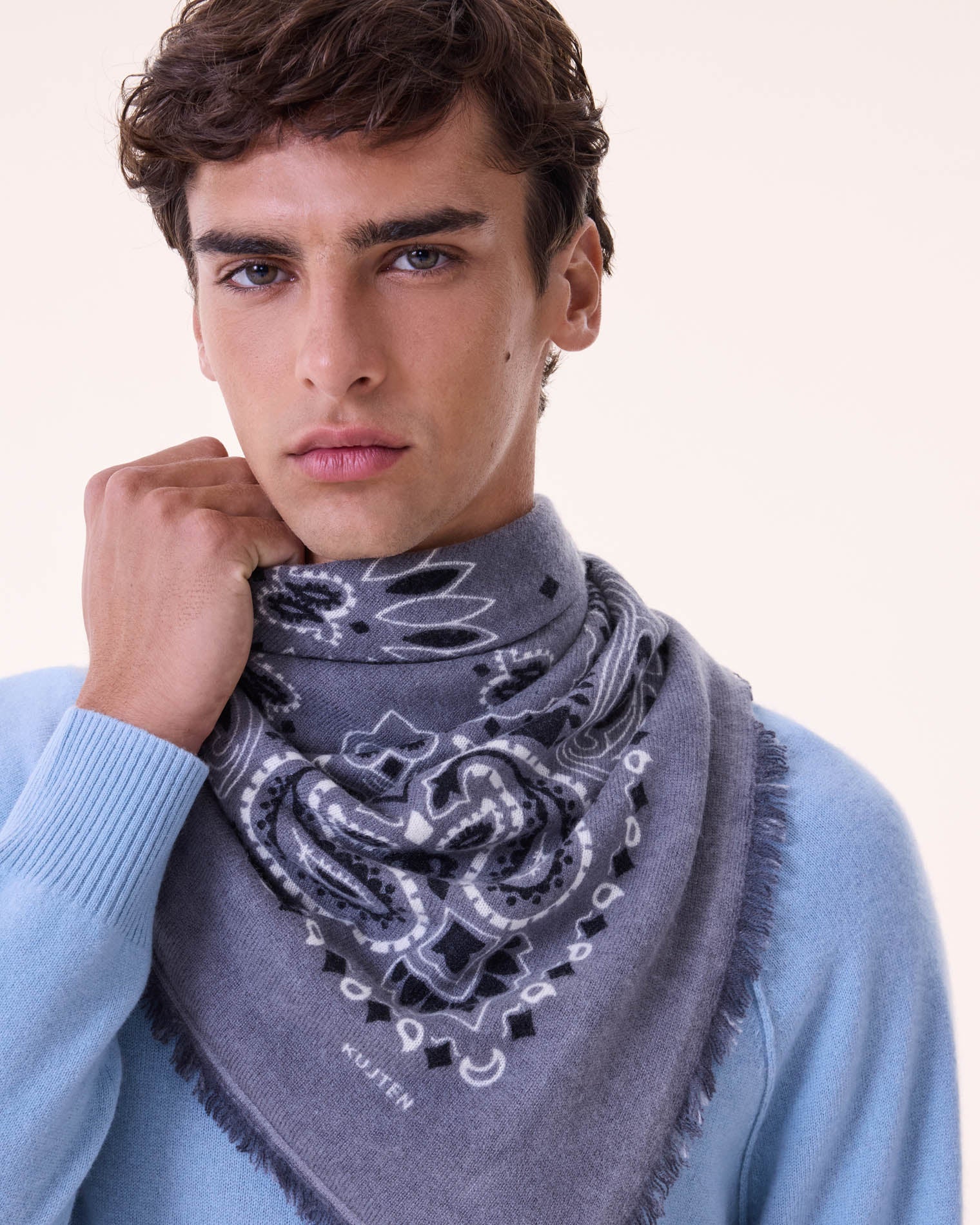 KUJTEN Large Bandana Hachiko Bico Flannel Gray - Bandana