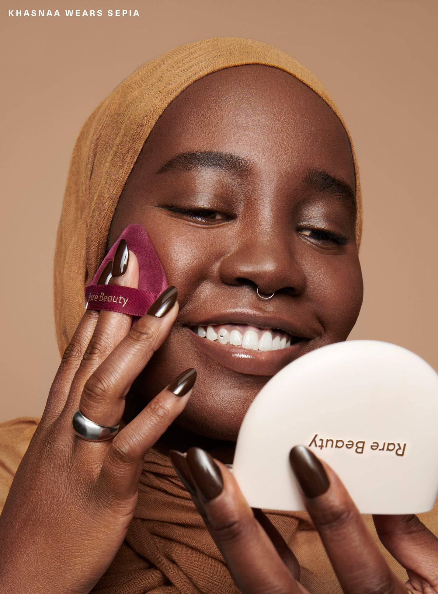 Rare Beauty Soft Touch Powder Puff - Pudra Süngeri - stre