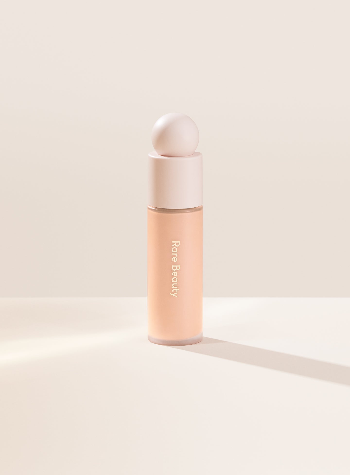 Rare Beauty Liquid Touch - Aydınlatıcı Kapatıcı - stre
