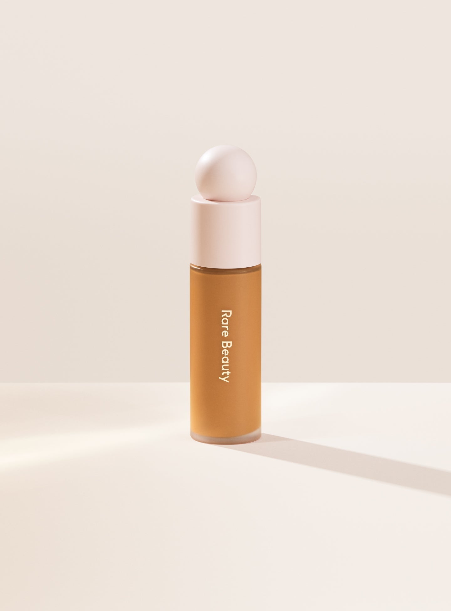Rare Beauty Liquid Touch - Aydınlatıcı Kapatıcı - stre