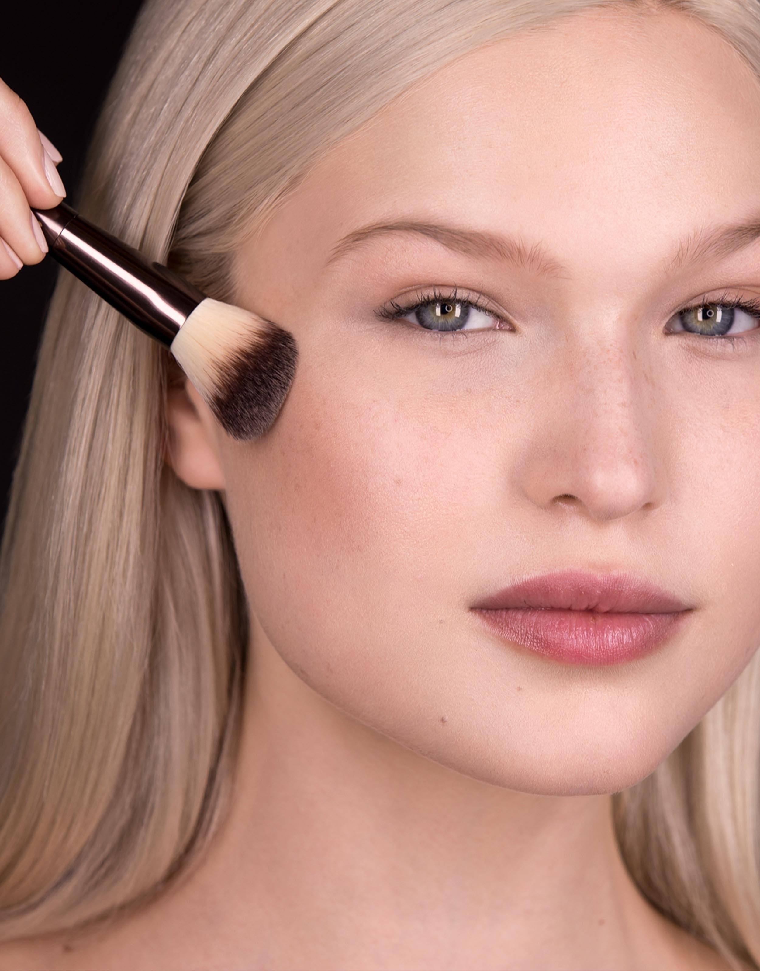Hourglass Ambient™ Lighting Edit Brush - Çok Yönlü Fırça - stre