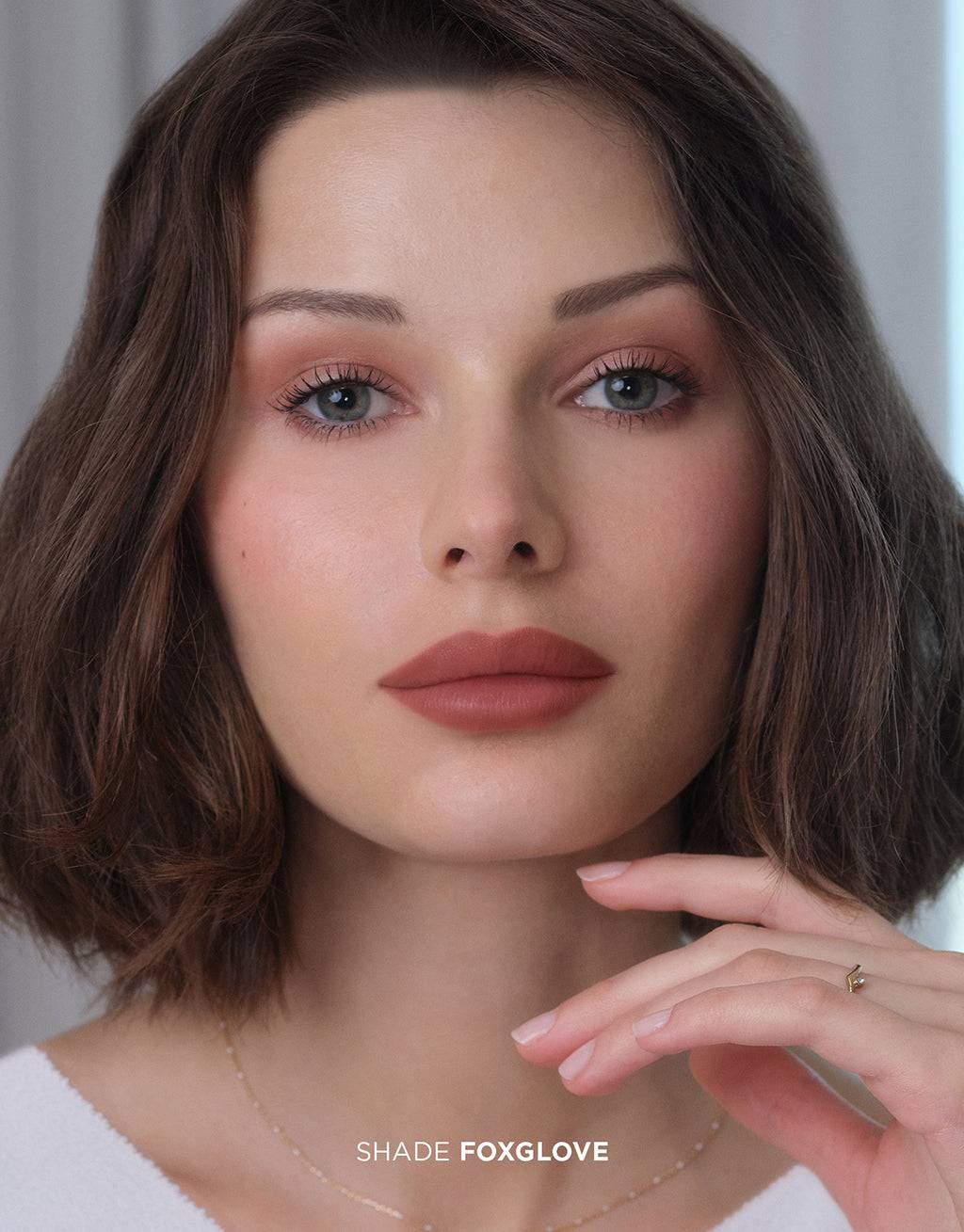 Hourglass Unlocked Soft Matte Lipstick - Ruj - stre