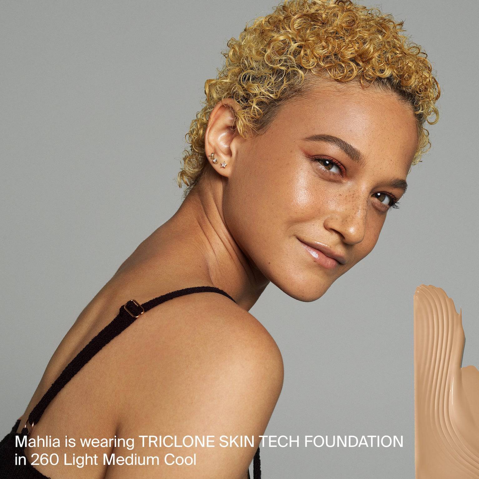 Haus Labs Triclone™ Skin Tech Medium Coverage Foundation - Fondöten - stre