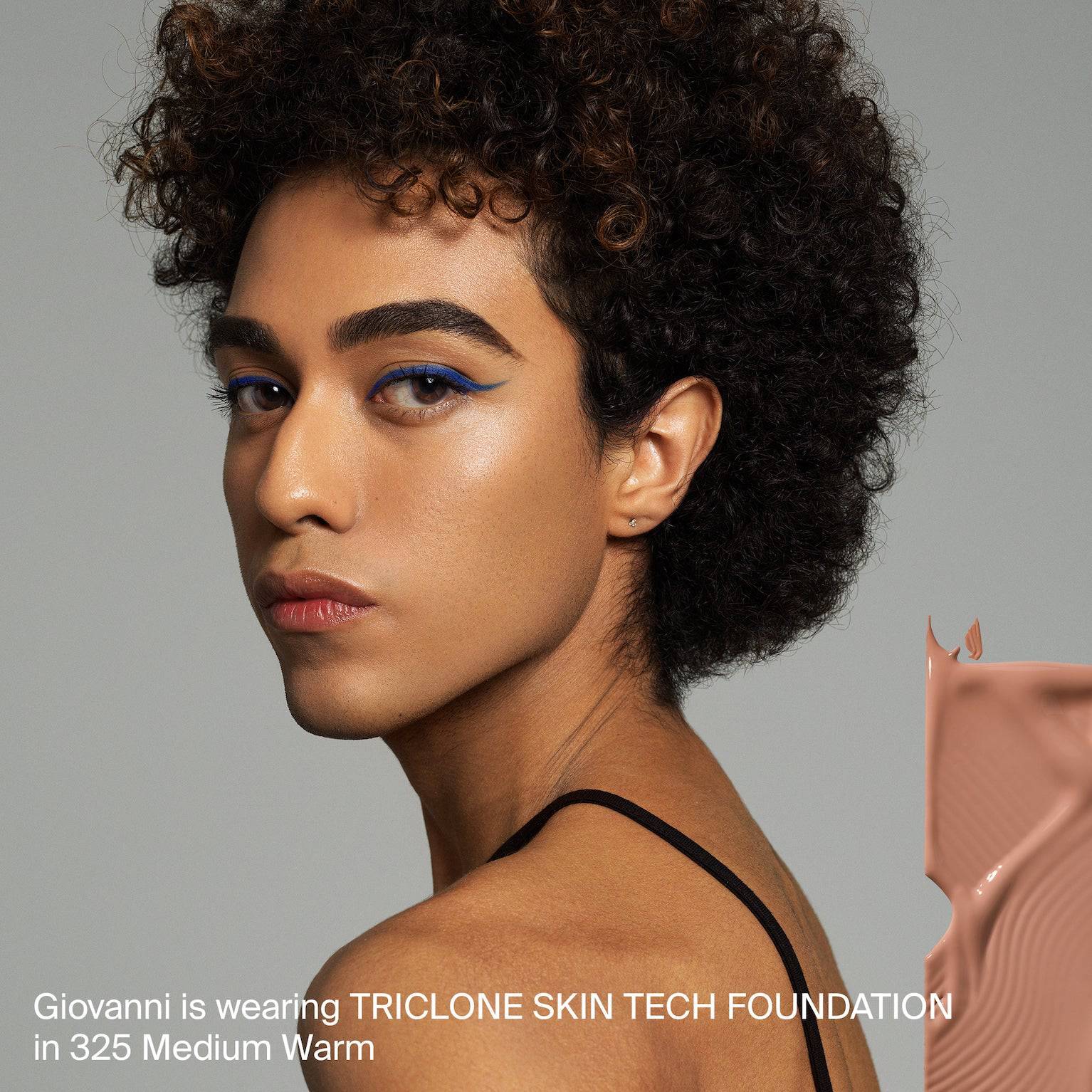 Haus Labs Triclone™ Skin Tech Medium Coverage Foundation - Fondöten - stre