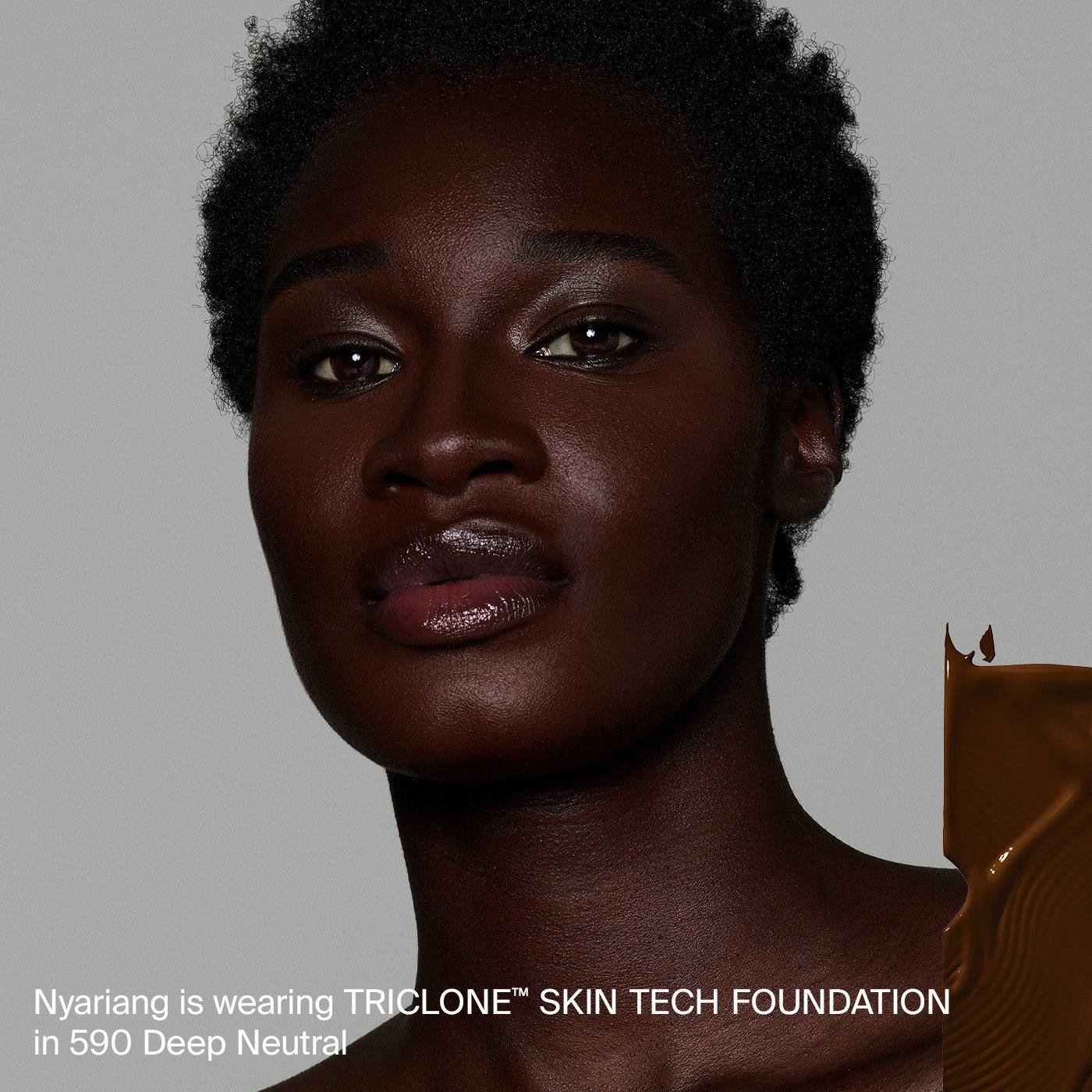 Haus Labs Triclone™ Skin Tech Medium Coverage Foundation - Fondöten - stre