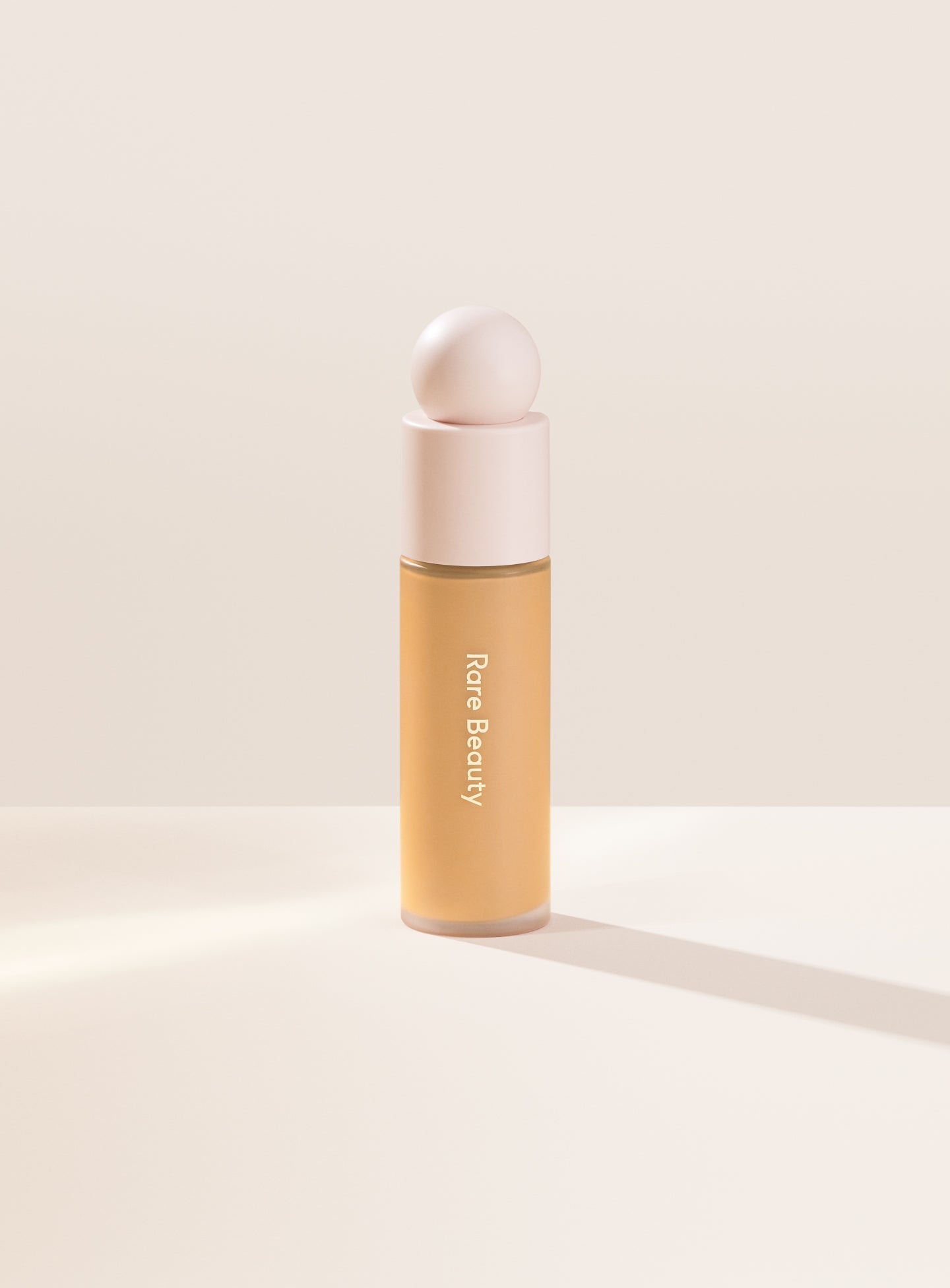 Rare Beauty Liquid Touch - Aydınlatıcı Kapatıcı - stre