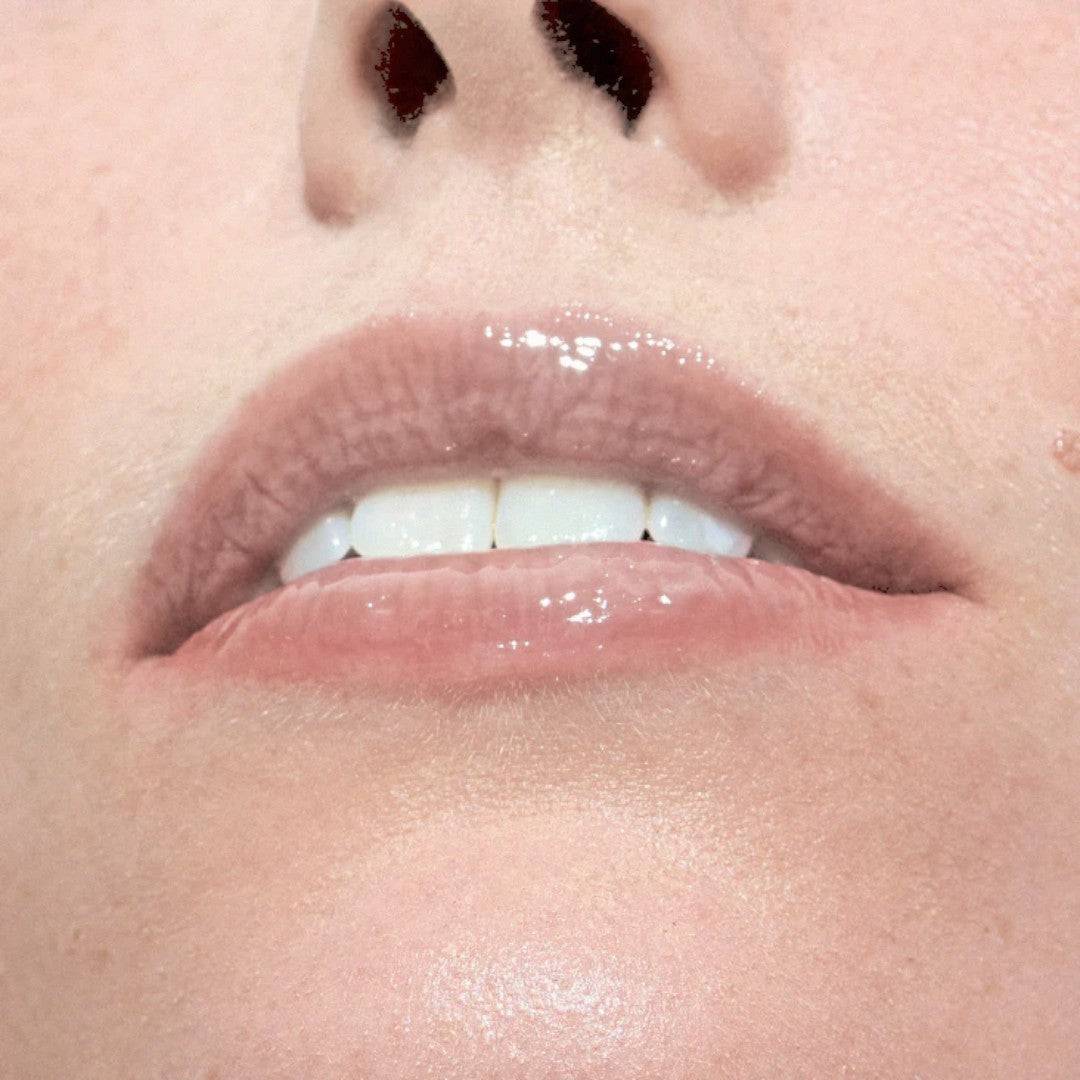 Rhode Lip Balm & Lip Tint - stre