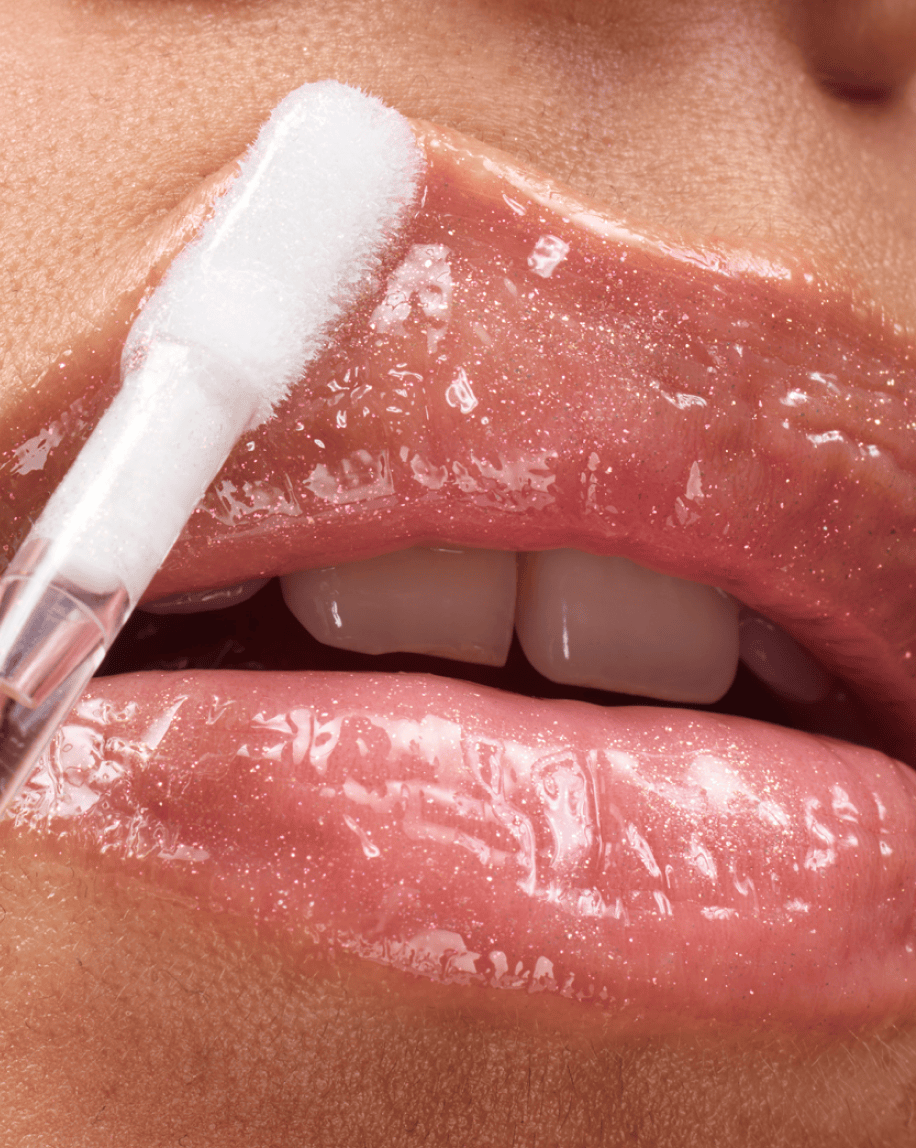 Glossier Lip Gloss - Dudak Parlatıcı - stre