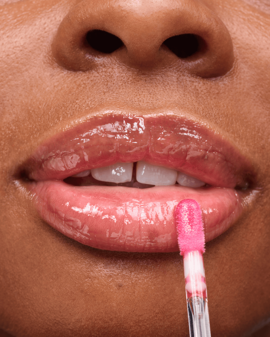 Glossier Lip Gloss - Dudak Parlatıcı - stre