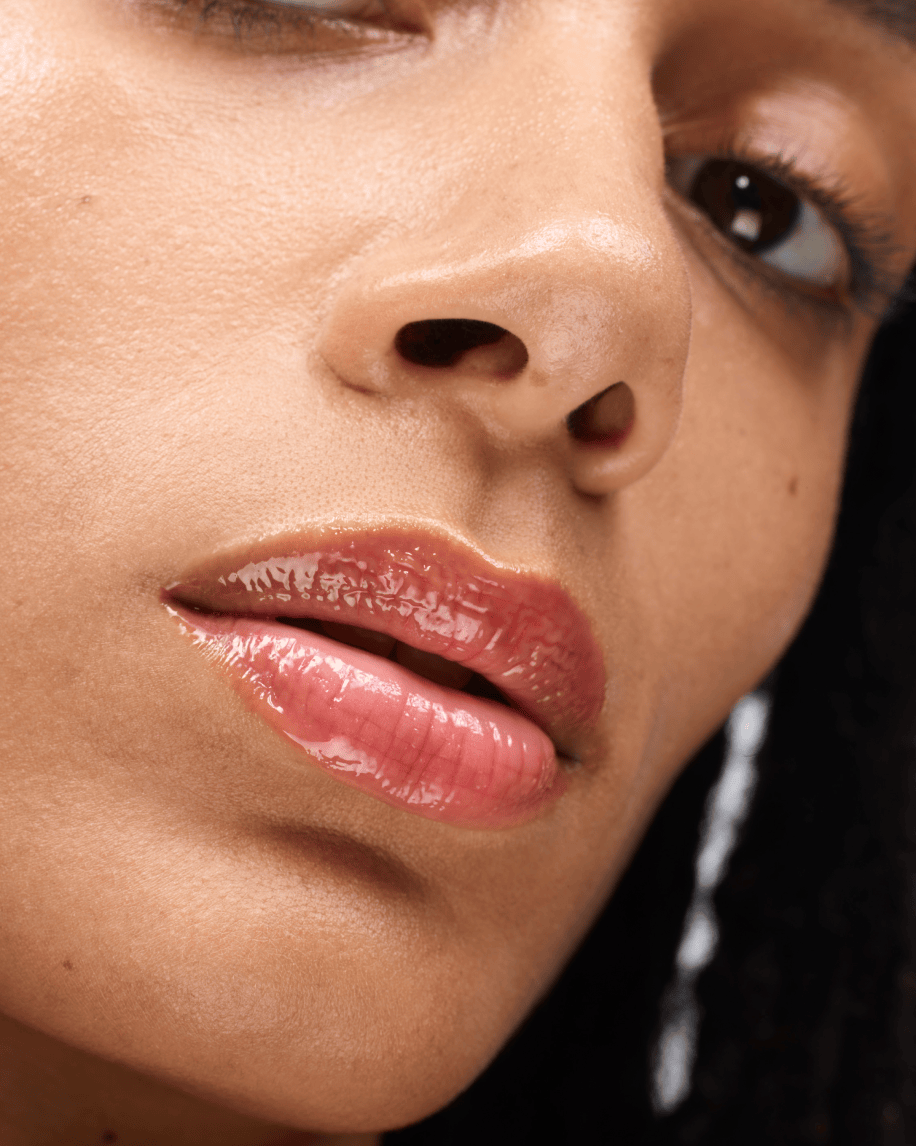 Glossier Lip Gloss - Dudak Parlatıcı - stre