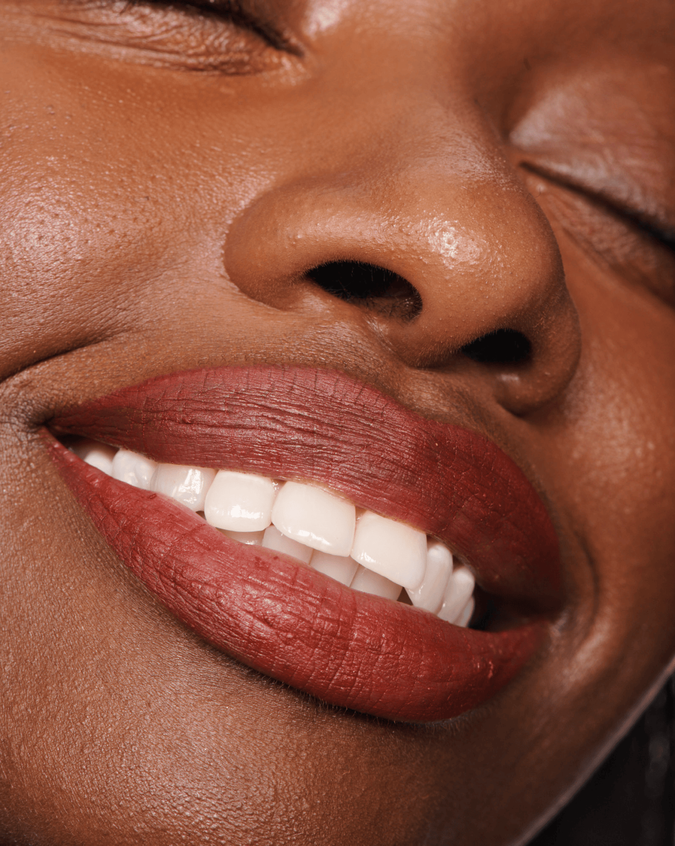 Glossier Lip Line - Dudak Kalemi - stre