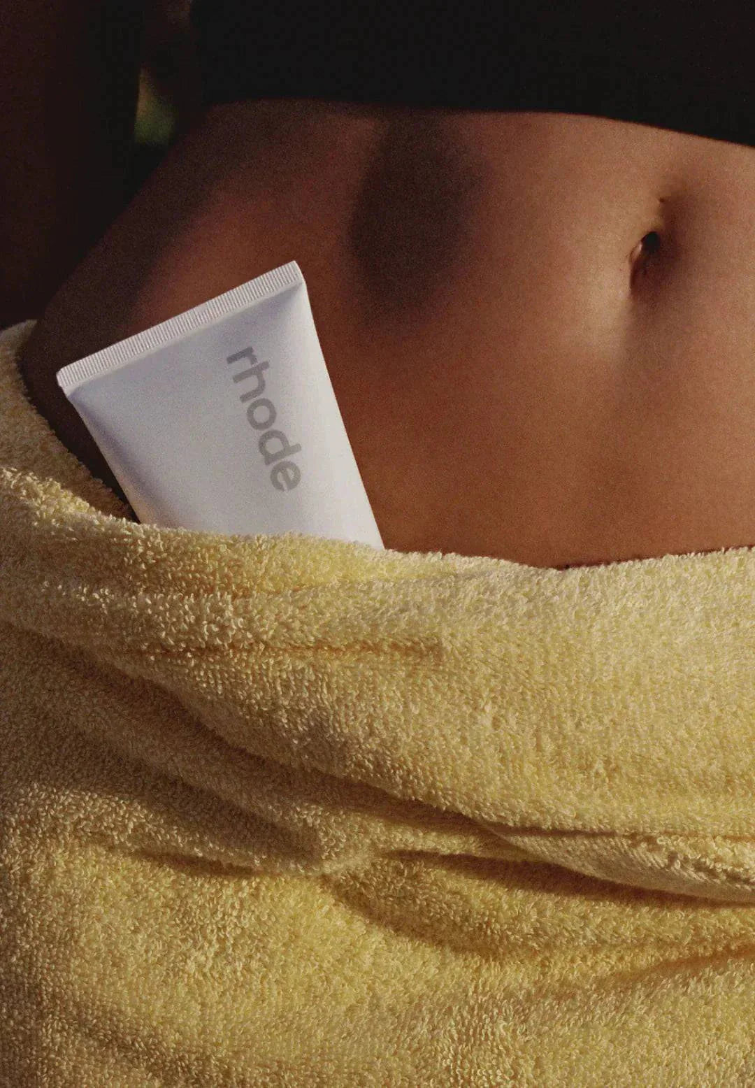 Rhode Pineapple Refresh Yüz Temizleyici - stre