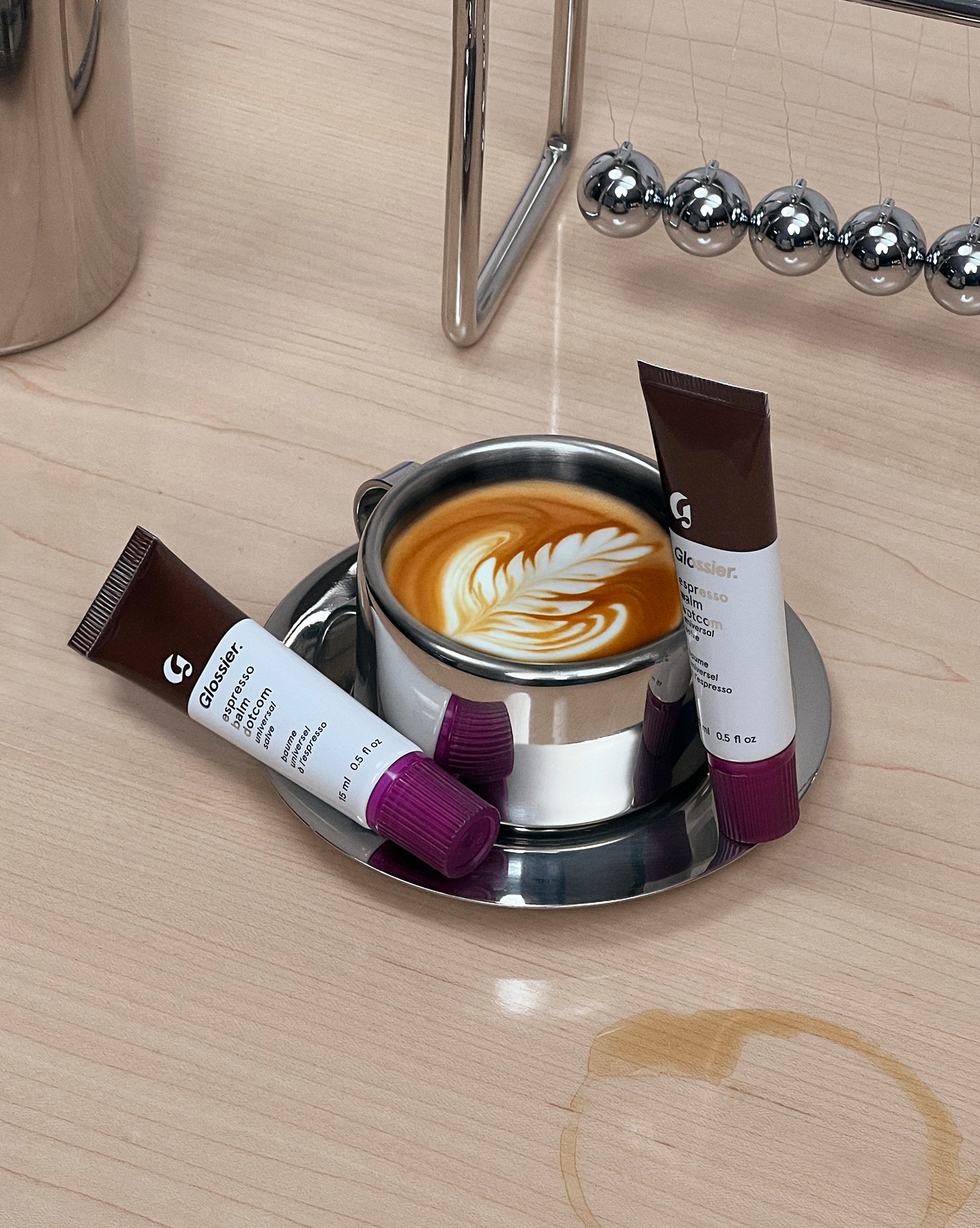 Glossier Balm Dotcom - Lip Balm - stre