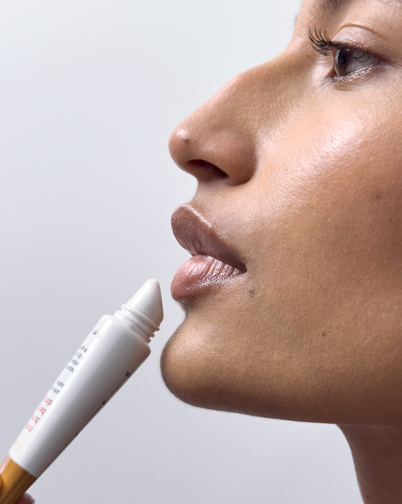 Glossier Balm Dotcom - Lip Balm - stre