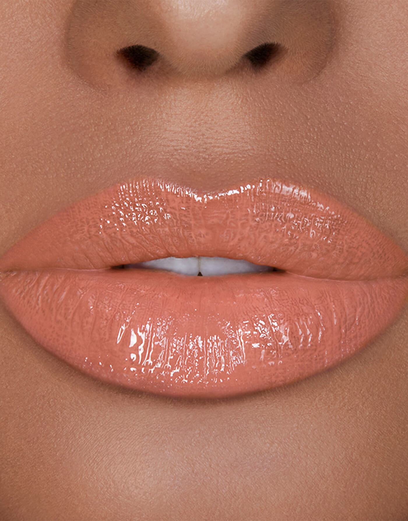 Hourglass Unreal™ High Shine Volumizing -  Lip Gloss - stre
