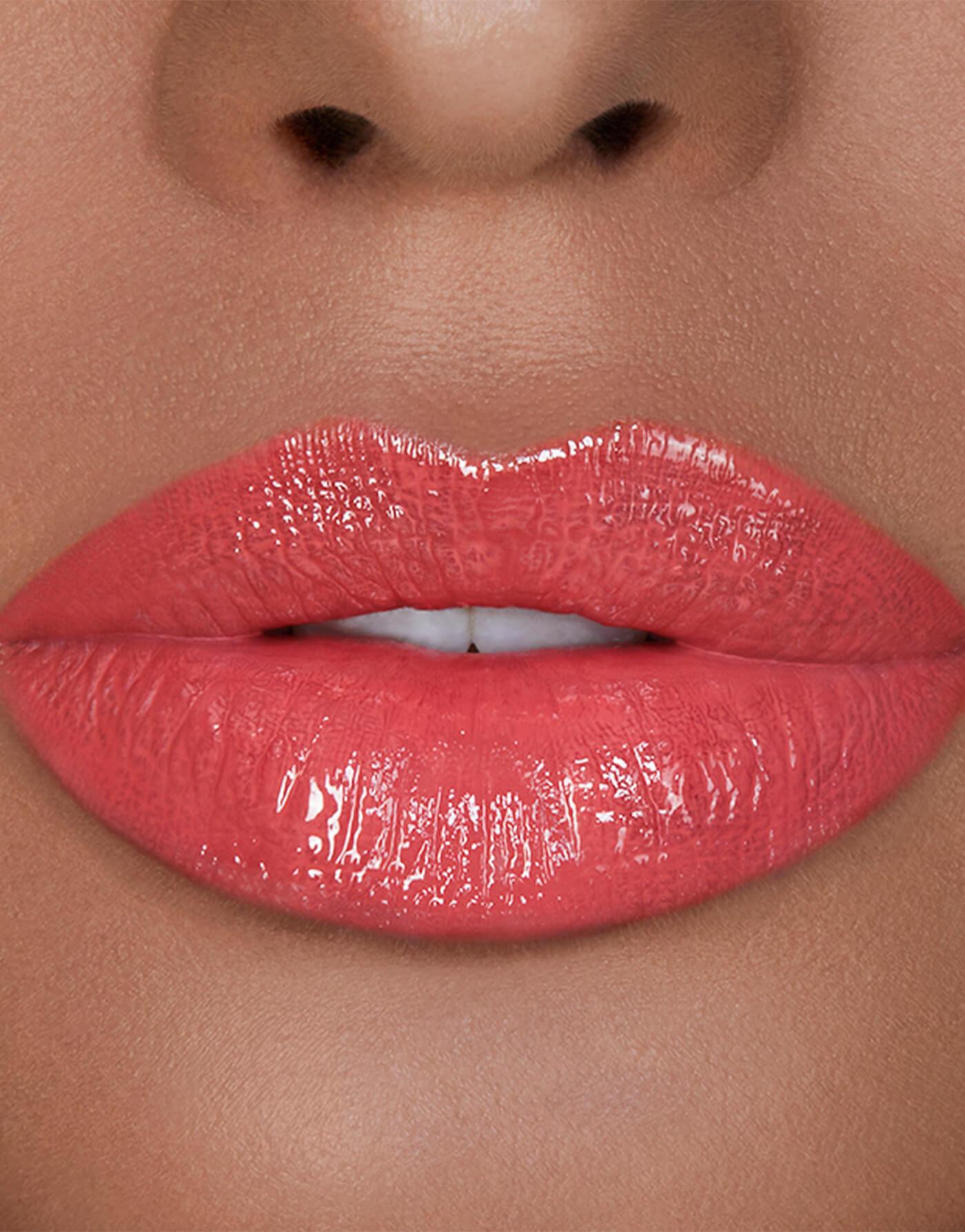 Hourglass Unreal™ High Shine Volumizing -  Lip Gloss - stre