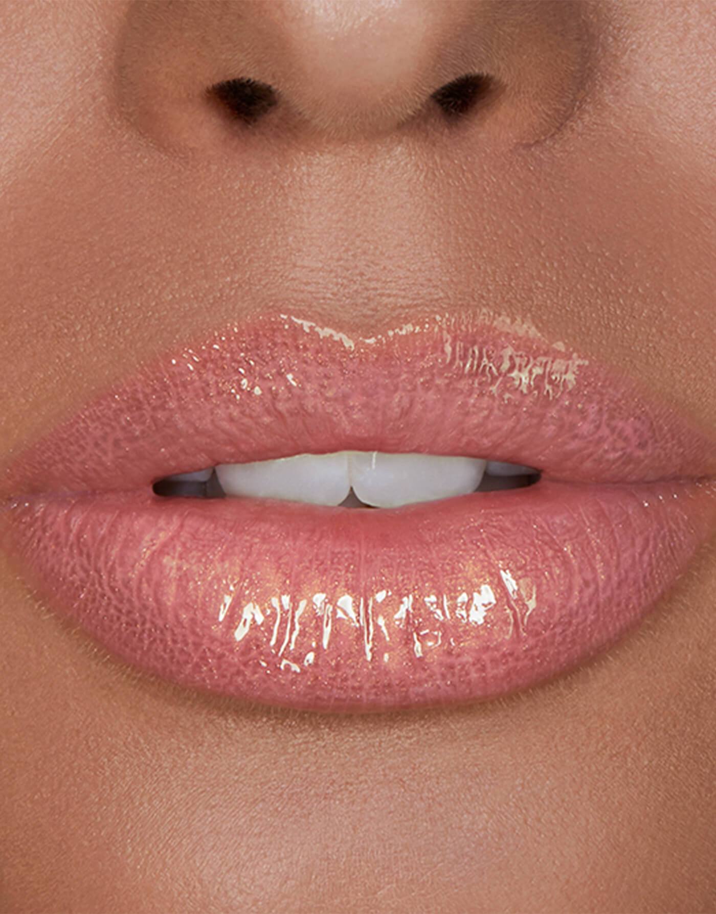 Hourglass Unreal™ High Shine Volumizing -  Lip Gloss - stre