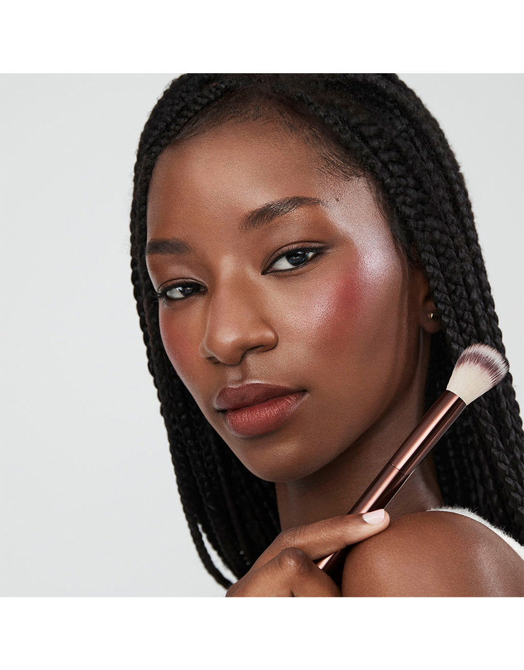 Hourglass No. 15 Blush Brush - Allık Fırçası - stre