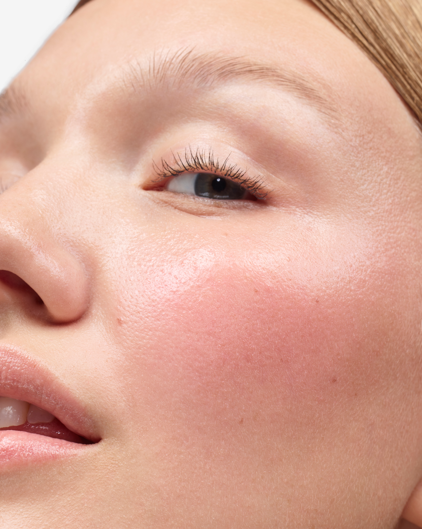 Glossier Cloud Paint - Allık - stre